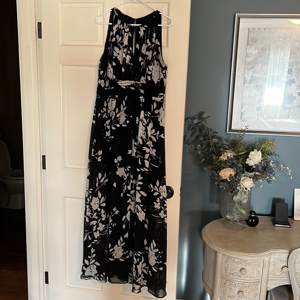 Jessica Howard dress